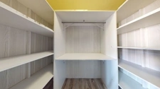 Appartement lumineux avec balcon et garage 