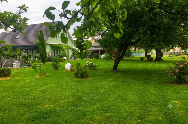 Maison à vendre 5 pièces  (70)
