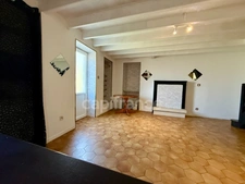 🏡 VERRUYES – Maison avec jardin sans vis-à-vis et beau potentiel d’aménagement 