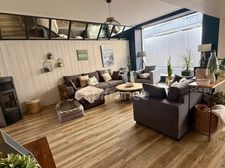 🏡 CHAMPDENIERS – Maison de caractère rénovée de 175 m² avec 135 m² de dépendances et fort potentiel