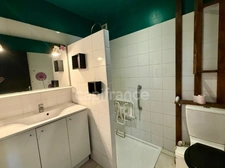 🏡 VERRUYES – Maison avec jardin sans vis-à-vis et beau potentiel d’aménagement 