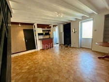 🏡 VERRUYES – Maison avec jardin sans vis-à-vis et beau potentiel d’aménagement 