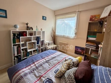 NIORT – Appartement T4 de 76 m² avec 3 chambres, balcon, parking et cave