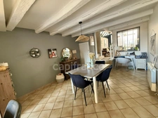 🏡 CHAMPDENIERS – Maison de caractère rénovée de 175 m² avec 135 m² de dépendances et fort potentiel