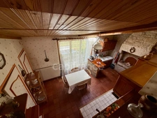 🏡 Maison en pierre pleine de caractère avec potentiel locatif – proche de Cherveux