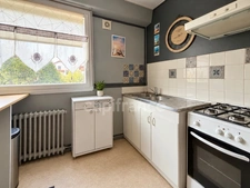 NIORT – Appartement T4 de 76 m² avec 3 chambres, balcon, parking et cave