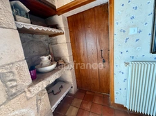 🏡 Maison en pierre pleine de caractère avec potentiel locatif – proche de Cherveux