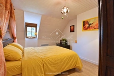 Maison de 181m² – 7 pièces - CHALVIGNAC (15)