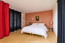 Maison de 181m² – 7 pièces - CHALVIGNAC (15)