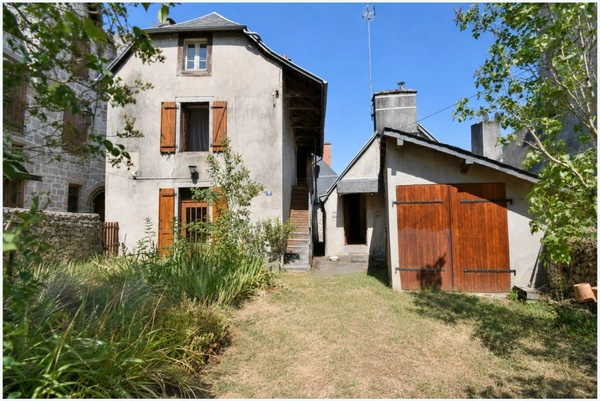 Maison à vendre 4 pièces USSEL (19)