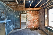 COMBLES À AMÉNAGER – 109,18 m² – Lanobre (15)