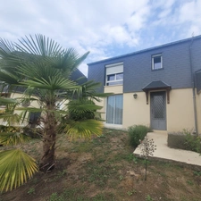 À Ferrières-en-Bray, découvrez cette maison de 89 m² avec 3 chambres, garage et jardin