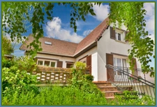 Maison traditionnelle 165 m² - 6 chambres - Sous-sol total 130 m² hauteur 2,42 m - Terrain 891 m²