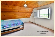 Maison traditionnelle 165 m² - 6 chambres - Sous-sol total 130 m² hauteur 2,42 m - Terrain 891 m²