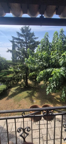 Maison de caractère 6 pièces – 4 chambres – piscine 10×5 sur 1 800 m² arborés et clos