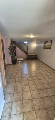 Maison de caractère 6 pièces – 4 chambres – piscine 10×5 sur 1 800 m² arborés et clos