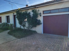 Maison à vendre 6 pièces AIRVAULT (79) Terrain 984 m²