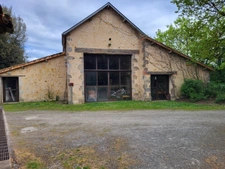 Property for sale, 10 rooms, AUBIGNY (79), Land 27,715 m²