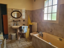 Maison à vendre 6 pièces MONCONTOUR (86) terrain 1824 m²