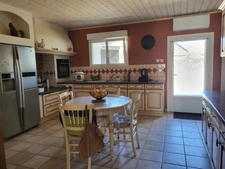 House for sale, 6 rooms, AIRVAULT (79), Land 2538 m²