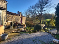 House for sale, 4 rooms, SAINT LOUP LAMAIRE (79), 1800 m² of land