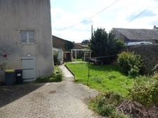 House for sale, 4 rooms, AIRVAULT (79), LAND 374 m²