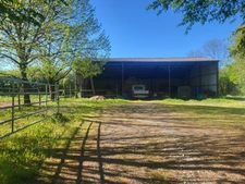 Property for sale, 10 rooms, AUBIGNY (79), Land 27,715 m²