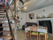 House for sale, 4 rooms, SAINT LOUP LAMAIRE (79), 1800 m² of land