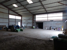 FARM BUILDINGS FOR SALE GOURGE (79) LAND 5367 m²