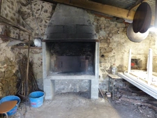 FARM BUILDINGS FOR SALE GOURGE (79) LAND 5367 m²