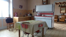Dpt Deux Sèvres (79), for sale near AIRVAULT house P5, land 1335 m²