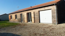 Dpt Deux Sèvres (79), à vendre proche de AIRVAULT maison P4 de 106 m² - Terrain de 1 144,00 m² - Plain pied