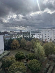 STUDIO DE 33 M² AU BOURGET – CALME ET SÉCURISÉ