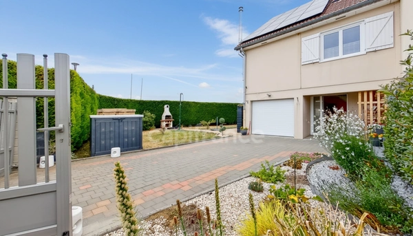 Maison à vendre 4 pièces 95 m² BEUVEILLE (54)
