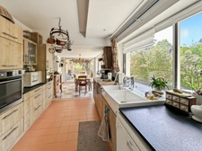 PROPRIETE À VENDRE AU SUD DE FONTAINEBLEAU A 1H15 DE PARIS