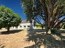 REMAUVILLE (77) Longère authentique de 131 m² sur terrain de 941 m2.