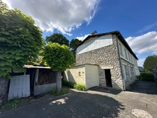 BOISSISE LE ROI (77) Bords de Seine, Maison de caractère 216 m2 environ 7 pièces sur terrain de 700 m2