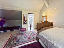 PROPRIETE À VENDRE AU SUD DE FONTAINEBLEAU A 1H15 DE PARIS