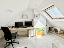 À vendre: Maison familiale indépendante dans un quartier pavillonnaire très recherché, à 10 minutes à pied du RER A