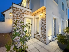 À vendre – Maison contemporaine d’exception – Récente – Prestations haut de gamme – Vue dégagée – Gouvernes - Seine-et-Marne - Disney - Val d’Europe – Sans travaux 