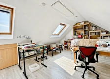 À vendre: Maison familiale indépendante dans un quartier pavillonnaire très recherché, à 10 minutes à pied du RER A