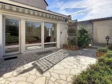 House – Torcy Village – 188 m², 5 Bedrooms, Large Plot, Double Garage and Outbuildings