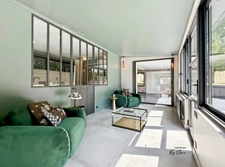 Renovated Architect-Designed Villa – 20 Minutes from Paris – Overlooking Château Park – High-End Finishes