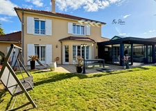 Villa Kaufman & Broad 190 m², véranda haut de gamme – Bussy-Saint-Georges (77600) – grand jardin paysager sans vis-à-vis – Seine-et-Marne, proche Disney - à vendre