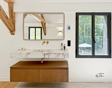 Renovated Architect-Designed Villa – 20 Minutes from Paris – Overlooking Château Park – High-End Finishes