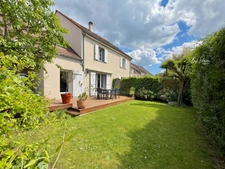 Maison de ville familiale sans travaux, 4 chambres, RER A à pied, jardin au calme sans vis-à-vis, Bussy-Saint-Georges (Seine-et-Marne), proche golf, tout à pied, Disney, à vendre