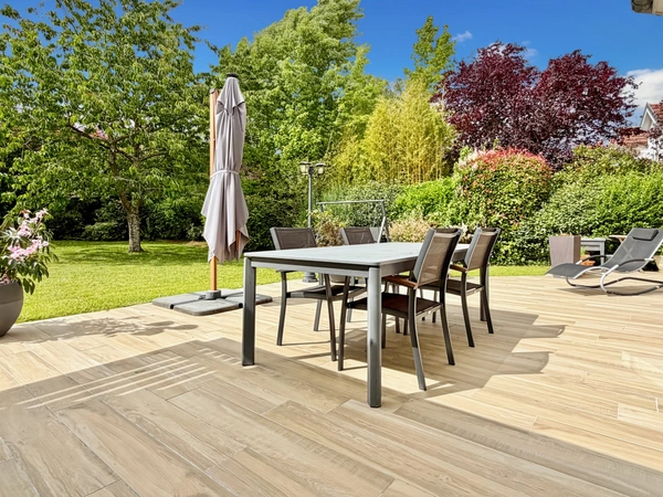Villa Kaufman & Broad 190 m², véranda haut de gamme – Bussy-Saint-Georges (77600) – grand jardin paysager sans vis-à-vis – Seine-et-Marne, proche Disney - à vendre