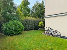 Appartement F3 à vendre – Rez-de-jardin – 140 m² jardin privatif – Résidence récente – Chessy Bourg – 2 parkings en sous-sol