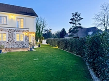 À vendre – Maison contemporaine d’exception – Récente – Prestations haut de gamme – Vue dégagée – Gouvernes - Seine-et-Marne - Disney - Val d’Europe – Sans travaux 