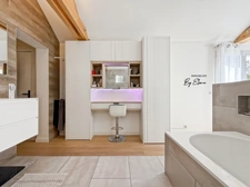 Renovated Architect-Designed Villa – Bussy Golf – Single-Level Living – 5 Bedrooms – RER A Within Walking Distance – For Sale in Bussy-Saint-Georges